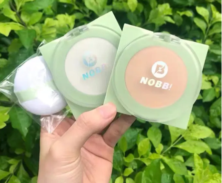 NOBB Light and Smooth Compact Powder